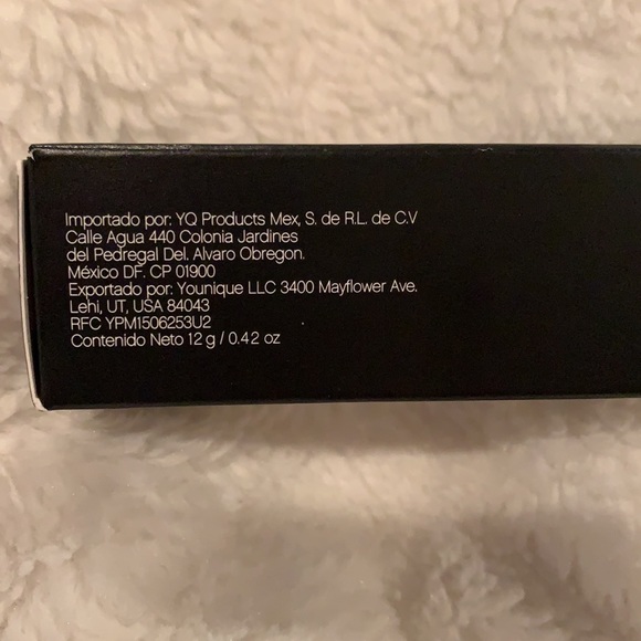 Younique Touch a la mode - Picture 4 of 11